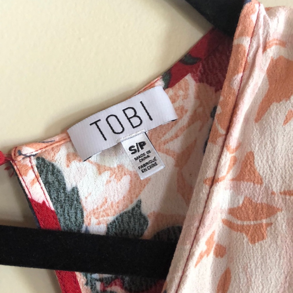 Dress - Picture 3 of 4